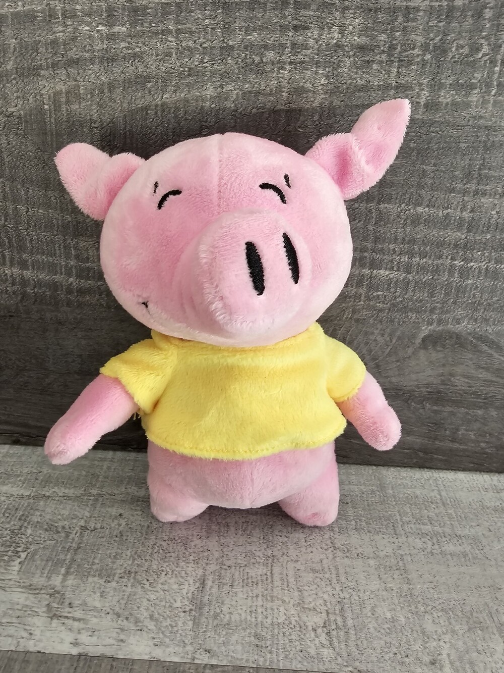The Three Little Racing Pigs Yellow Pig Plush Aaron Burakoff Stuffed Animal 8"